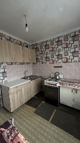 Однокімнатна на Набережній Дніпрова ( Раківка)