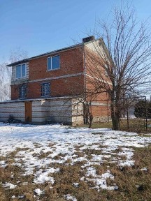 Дом, 300 м. кв. 30 соток. Берег озера. АНД район. Мебель. Техника.