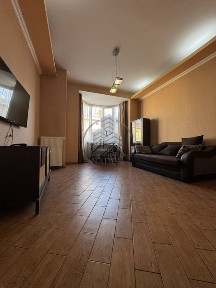 Оренда 2-кімнатної квартири в центрі Львова, площа Ринок