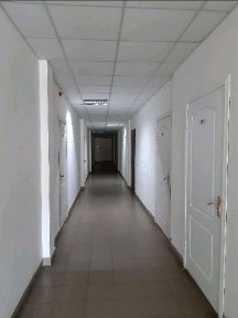 Продамо половину 2гого поверху ( 620м2), вул. Карбишева 1