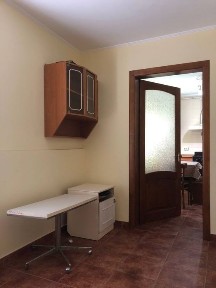 Двокімнатна в особняку РОША КЛУБ (місце під авто)