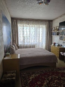 Продаж 2-х кім. квартири в центрі міста.