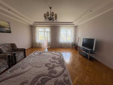 Івано-Франківська область, Івано-Франківськ