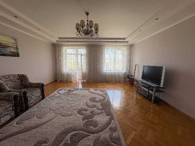 Продаж просторої 3 к-ї кв! Івано-Франківськ! Держпрограми! Обмін!
