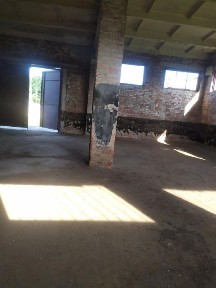 Склад Славута 1392 кв. м ділянка 20 соток у власності 100 000$