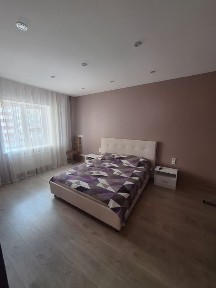 Продаж 3-х кімнатної квартири р-н 5 школи
