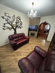 Продам Трехкомнатную квартиру проспект Почтовый (Карла Маркса).