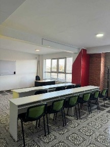 Офісне приміщення 90м², вулиця Куценка 4