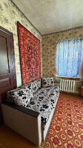 Продаю Добротний будинок з гаражем та великою ділянкою у Старих Дергачах!