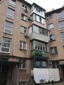 Срочно продам 2-х ком. квартиру, 57 кв. м Центр. Госпрограммы.