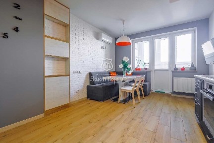 Продажа 2-комнатной квартиры 95.4 м², Михаила Максимовича ул., 3д