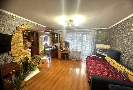 Продажа 3-комнатной квартиры 67 м², Киевский Путь ул., 47