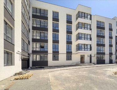 Продаж 1кім квартири в с. Солонка