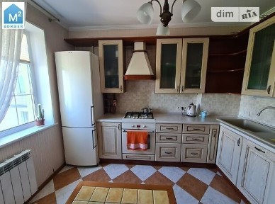 Київ, Академіка Ромоданова вул., 11/15