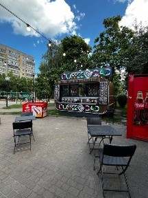 Бровари, вулиця Чорних Запорожців 60