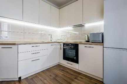 Киев, Тираспольська, 52