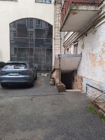 Продам комерційне приміщення 141 м2 Контрактова площа