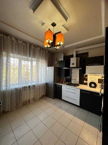 Продам 2 к/к, премиум - класс в самом центре города, ул. Соборная
