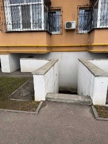 Нежитлове приміщення під Бізнес 100 кв. м.