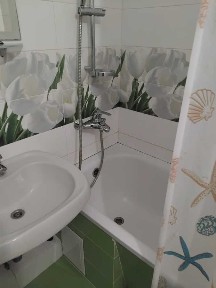 Киев, Юности ул., 8/2