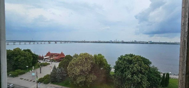 Днепр, Сичеславская Набережная ул., 39
