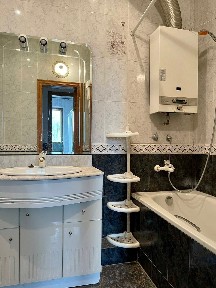 Аренда 3-комнатной квартиры 80 м², Андрея Фабра ул., 1А