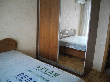 Днепр, Маршала Малиновского ул., 16