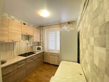 Оренда 1-кімнатної квартири 40 м², Миру просп., 18