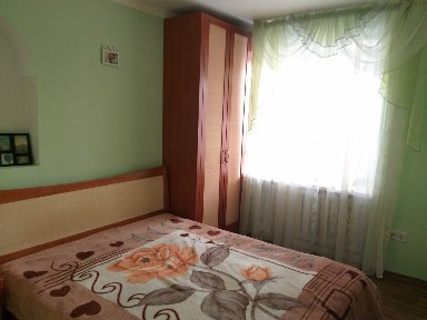 Днепр, Александра Поля просп., 24
