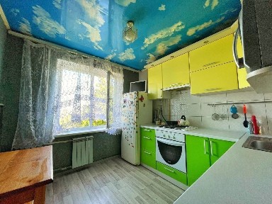 Днепр, Александра Поля просп., 42