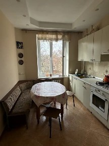 Днепр, Дмитрия Яворницкого просп., 100