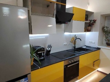 Оренда 3-кімнатної квартири 80 м², Леонтовича вул., 4