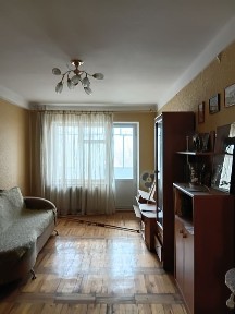 Продам 3х кімнатну квартиру в Шевченківському р-ні.