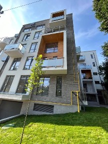 Продаж розкішної квартири вул. Карманського
