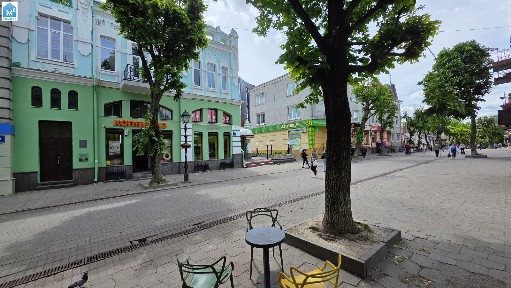 Продаж комерції в центрі Луцька.