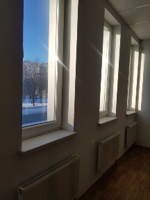 Здам в оренду нежитлові приміщення на вул. Олімпійській, 10Б