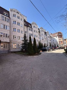 ТОП ЛОКАЦІЯ Княжа 7 Продаж 3 кім квартири 99.8 м2