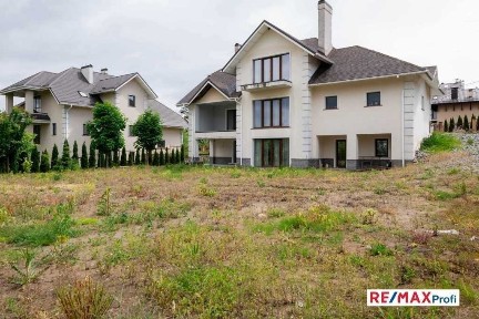 Продажа дома 485 м², Авіаторів