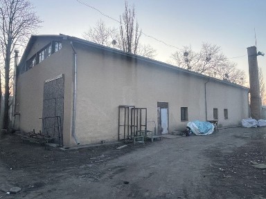Двухэтажное производственное помещение