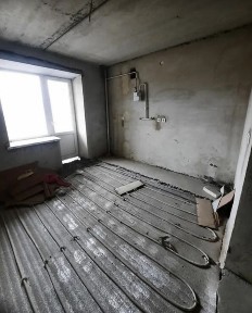 Продаж 4к квартири 115 кв. м на вул. Євгена Коновальця