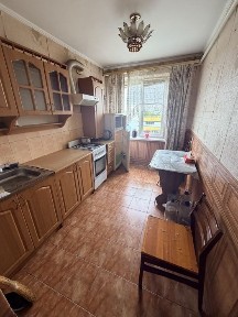 Продаж 2-х кім квартири 9/9 Космонавтів Електронна