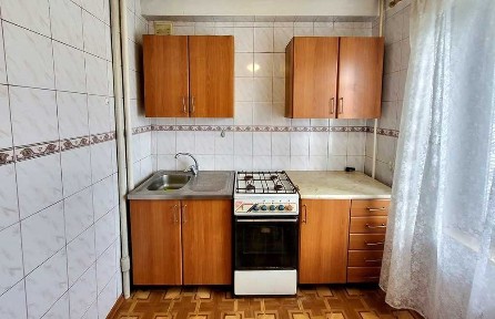 Продажа 2-х к. кв. ул. Казака Бабуры, д. 18, ТРЕТИЙ ЭТАЖ.