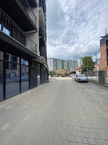 Фасадне приміщення в ЖК Family Plaza