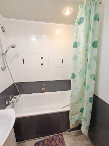 Продаж 2 кімнатна квартира по вул. Вороніна р-н. АТБ