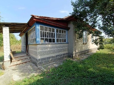 Два Будинку за ціною Одного, центр с. Мелесівка!