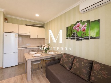 Продаж 1 кім квартири ( апартаментів) по вул. Червоноткацька 93, Лівий берег, метро Лісова