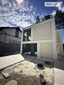 Продаж 2 поверхового будинку з верандою і ділянкою на 1.5 сотки, 107 кв. м, 3 кімнати, на вул. 9-а лінія 15 • ID 34353485