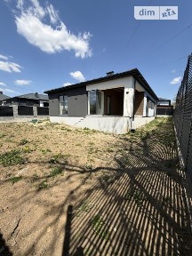 Продаж 1 поверхового будинку з ділянкою на 5.7 сотки, 192 кв. м, 3 кімнати, на вул. Дачна • ID 34229731
