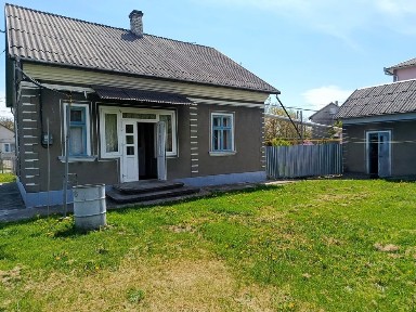 Продаж будинку в Садгорі з земельною ділянкою понад 15 соток