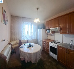 Продам 1-кімнатну квартиру, Харківське шосе 63А. Без%